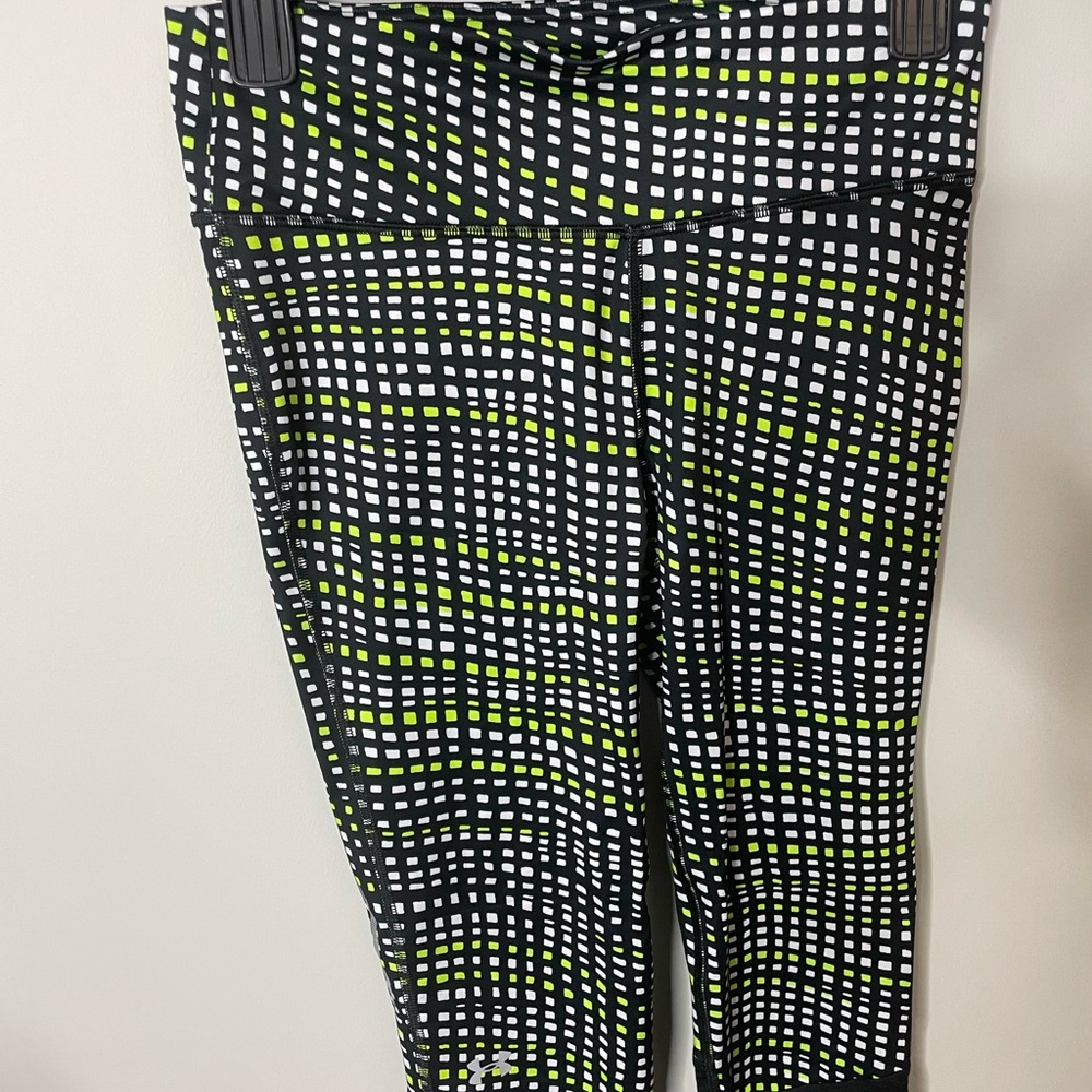 Under Armour Women’s Capris Crops Leggings Small Excellent Condition